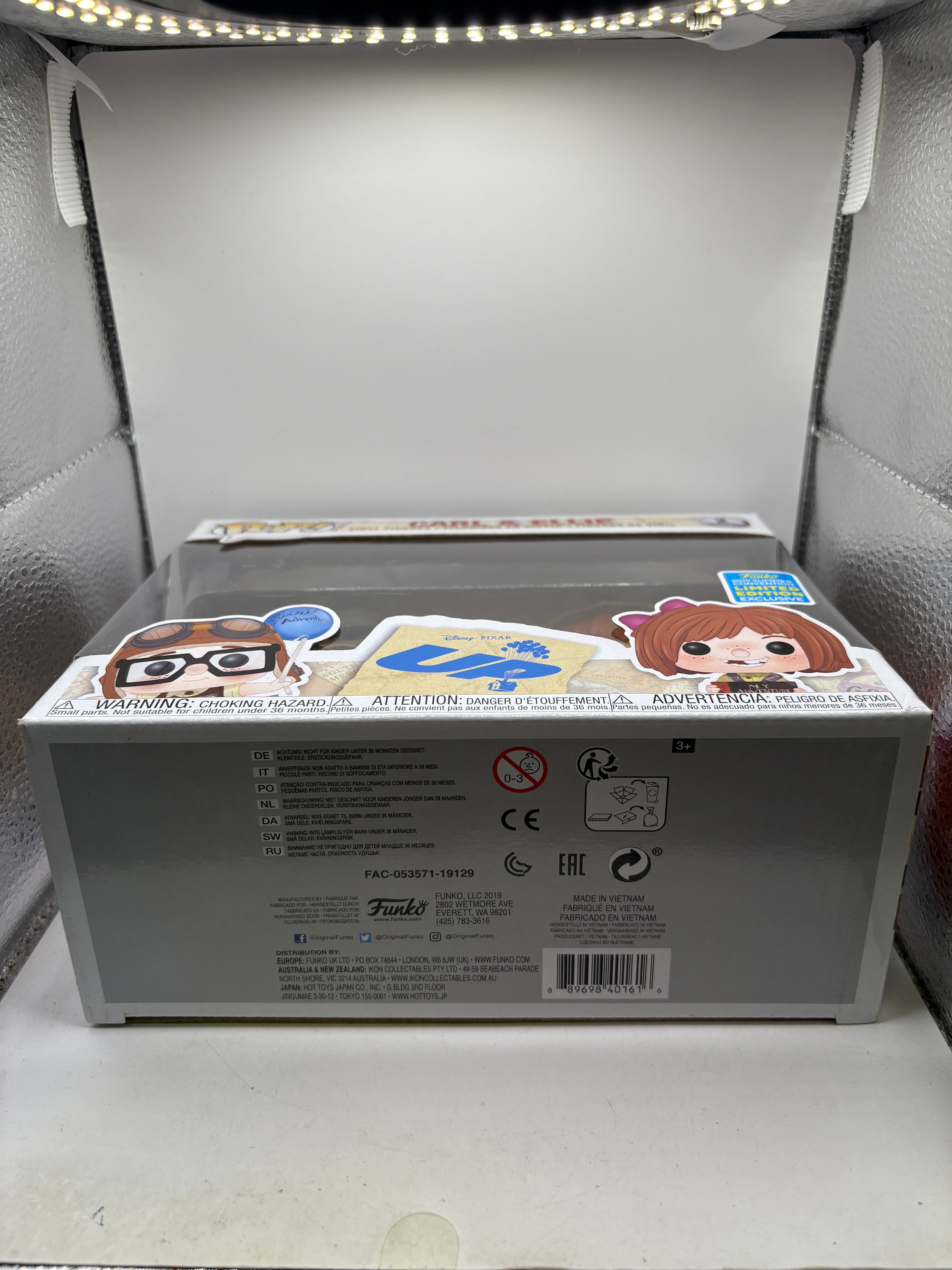 Funko POP! Disney UP 2 Pack Carl & Ellie 2019 Summer Limited Edition Sun DMG